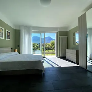 Casa Verde, Dongo, Di Dongo