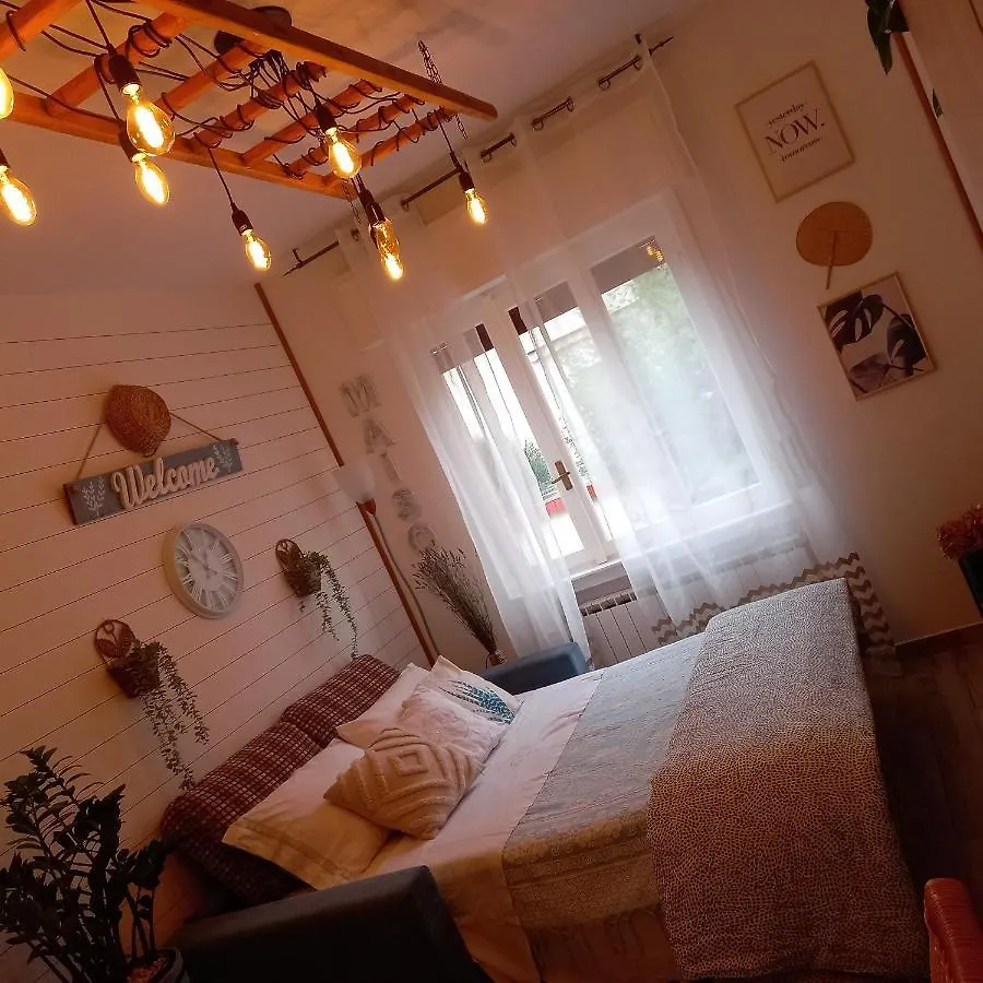 Casa Fiorita 22 Porto Ceresio Apartment